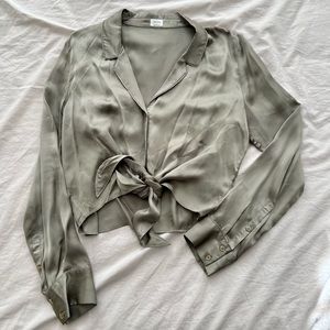 Aritzia Wilfred Tie Front Blouse